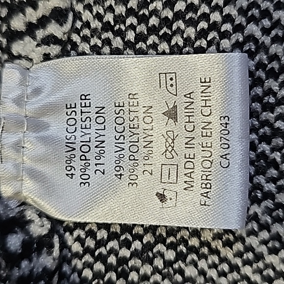 Belldini large gray and black layering cardigan - Picture 6 of 6